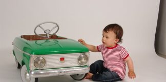 jaki samochód na pedały wybrać dla dziecka?
